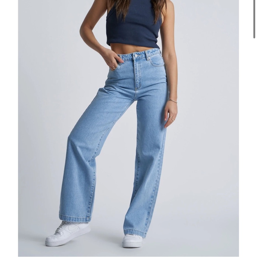 Size 30 Abrand '94 High & Wide - Walk Away Jeans